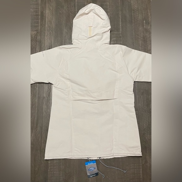 Columbia  Rain Coat - Picture 2 of 3